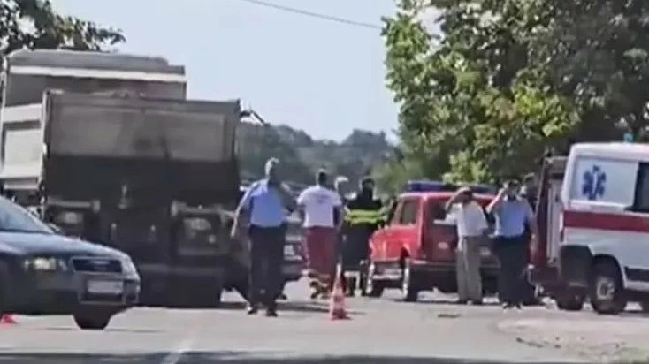 Supružnici poginuli u teškoj prometnoj nesreći kod Ugljevika