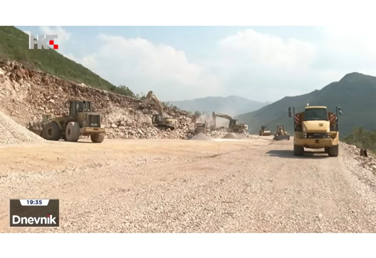 Od Ravnoga do Slanoga za 20 minuta: Završava se nova cesta preko Zavale
