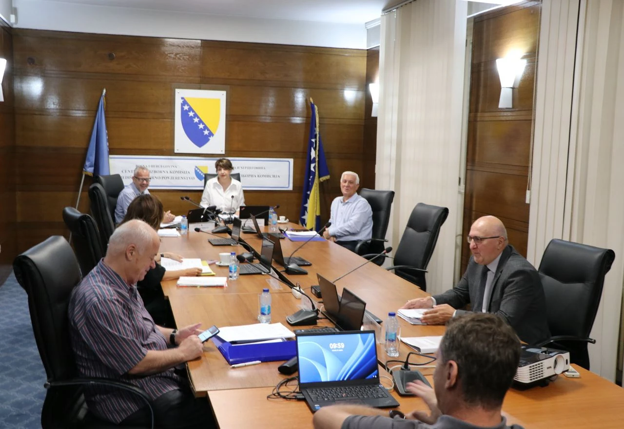 Nove tehnologije ulaze u izbore: SIP BiH formirao Koordinacijski tim
