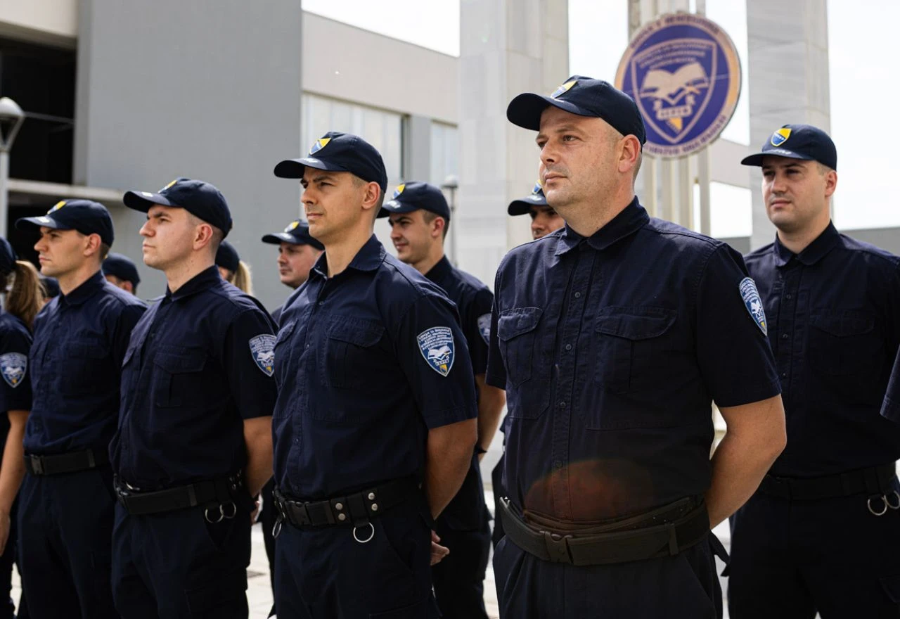 FOTO | Promovirana 20. generacija kadeta MUP-a HNŽ-a