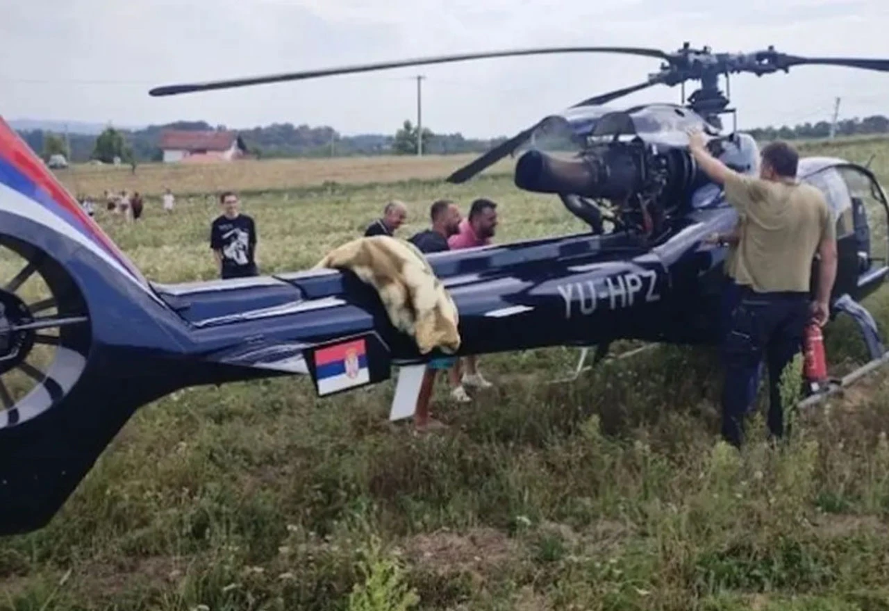 Helikopter iz Beograda prinudno sletio kod Prnjavora