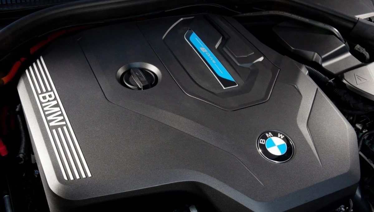 Mercedes razmatra opciju ugradnje BMW motora od 2027. godine