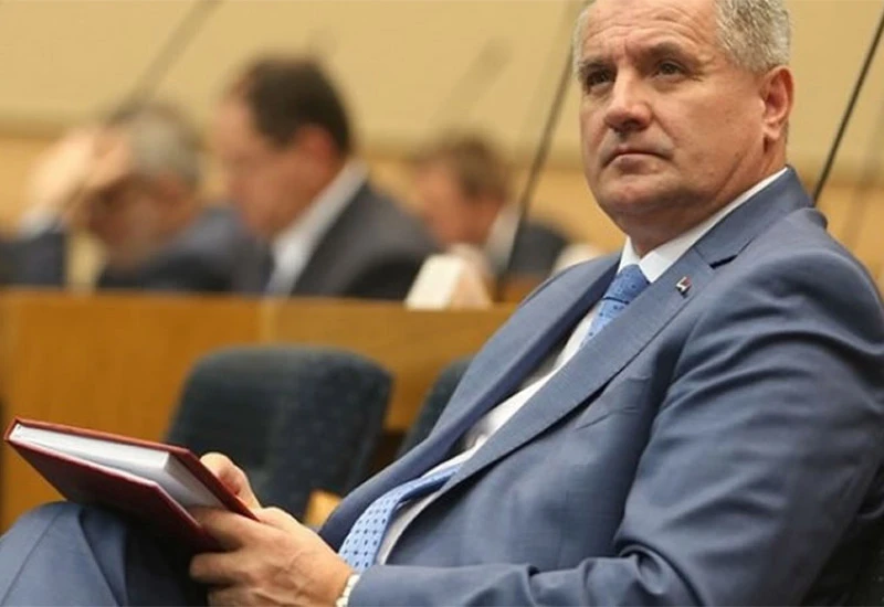 Usvojena ostavka Radovana Viškovića