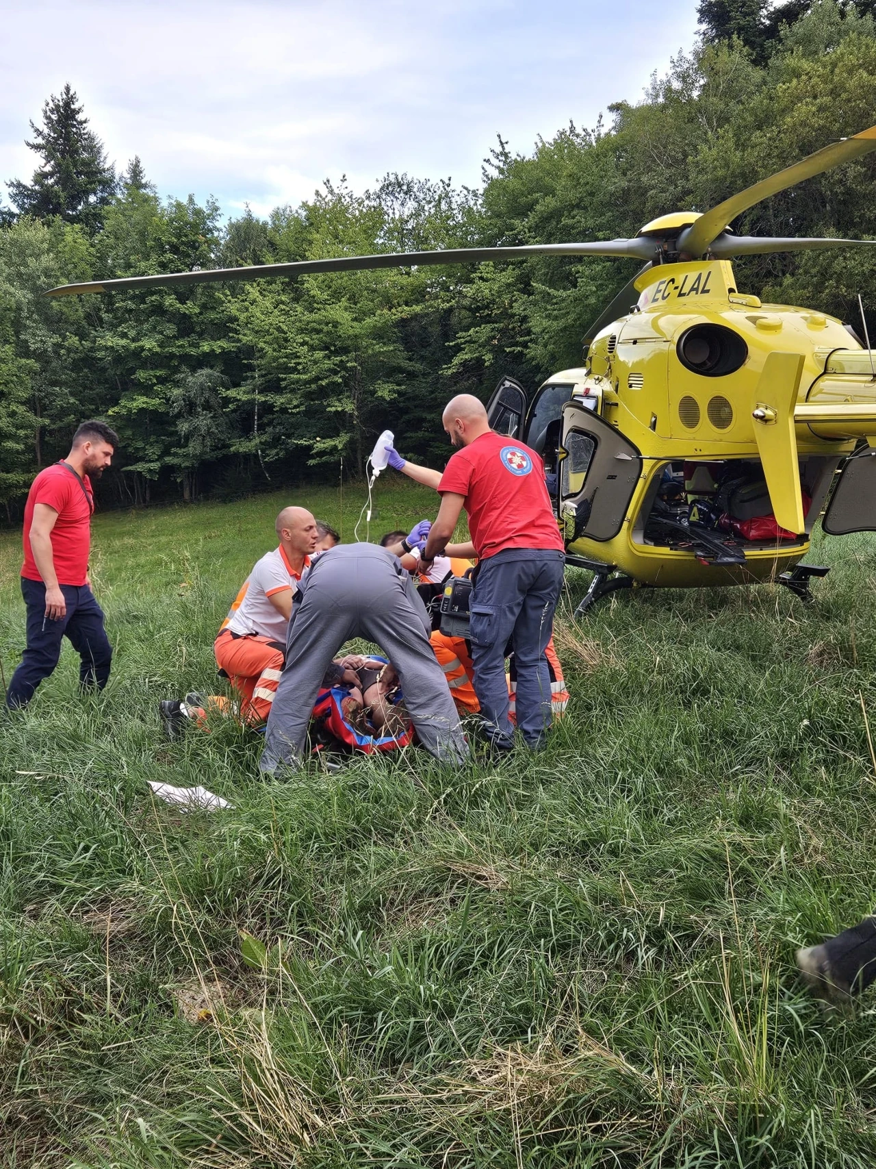 Osoba izgubila svijest nakon uboda insekta, spašavali je HGSS i hitna