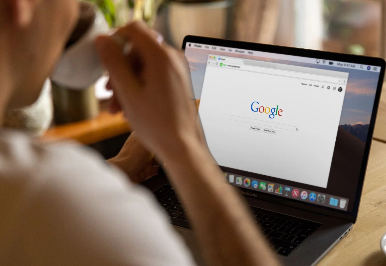 Google Zero prijetnja izdavačima: ''AI Overviews smanjuju posjete web stranicama''