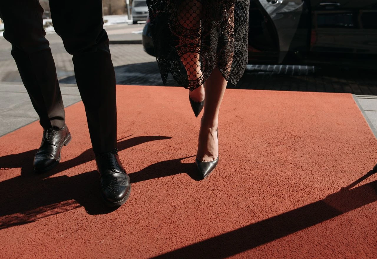 Glamurozni modni događaj godine u Mostaru: Red Carpet slavi 20 godina s revijom i cocktail partyjem