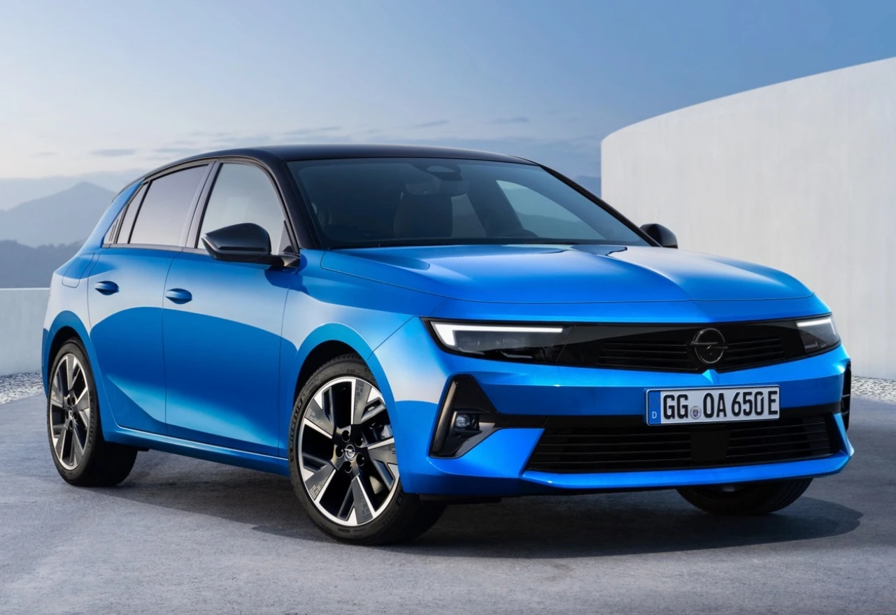 Opel odustao od prodaje isključivo električnih vozila od 2028.