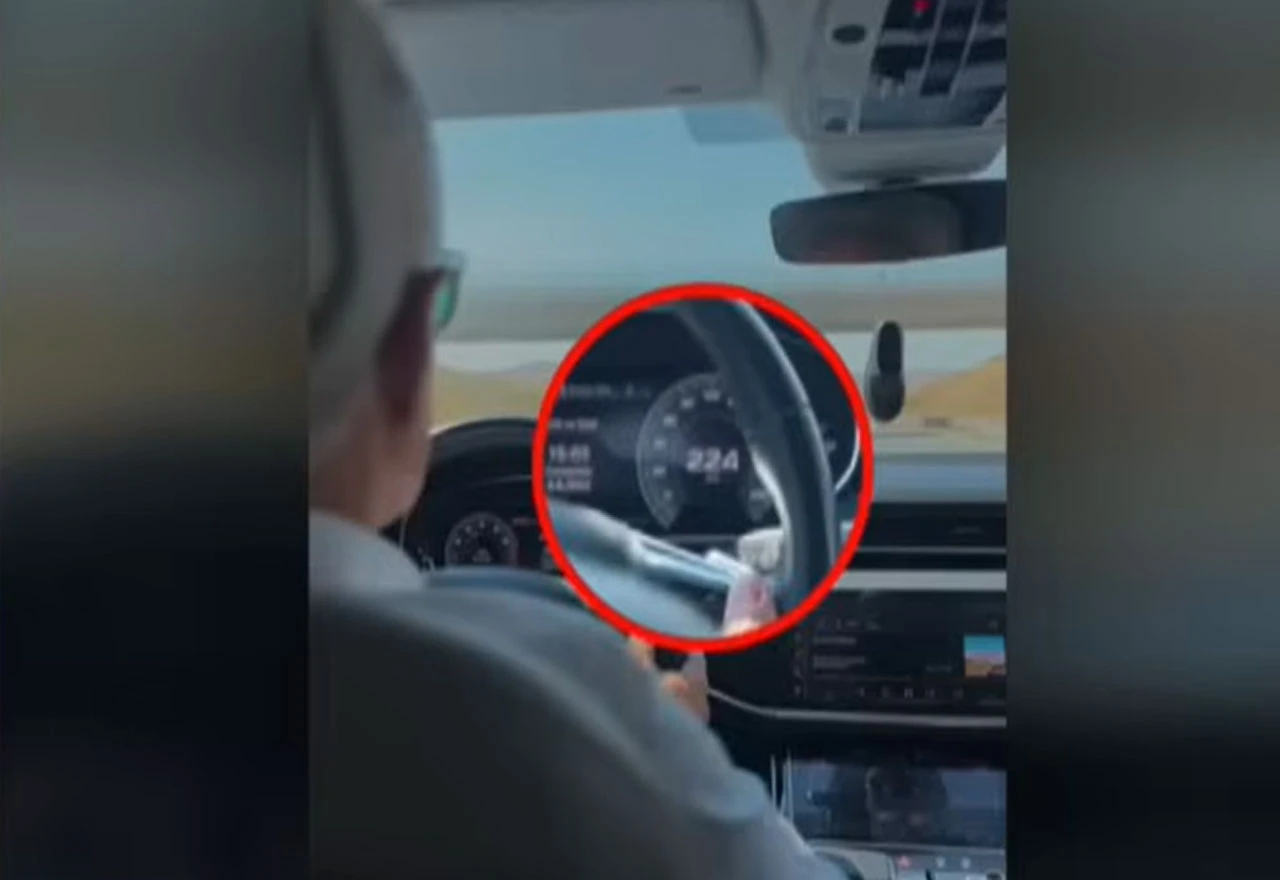 Ministar se pokušavao pohvaliti novom autocestom, pa kažnjen zbog vožnje od 225 km/h