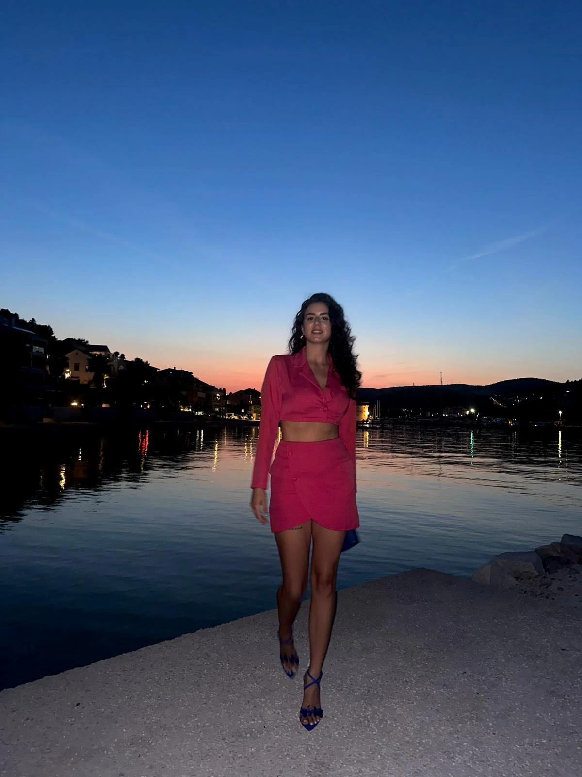 Milica Nikolić u ružičastom outfitu