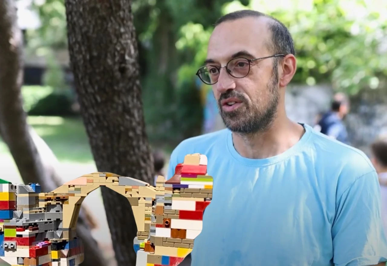 VIDEO | Mostar u LEGO kockicama: Družili smo se s Janom Vormannom