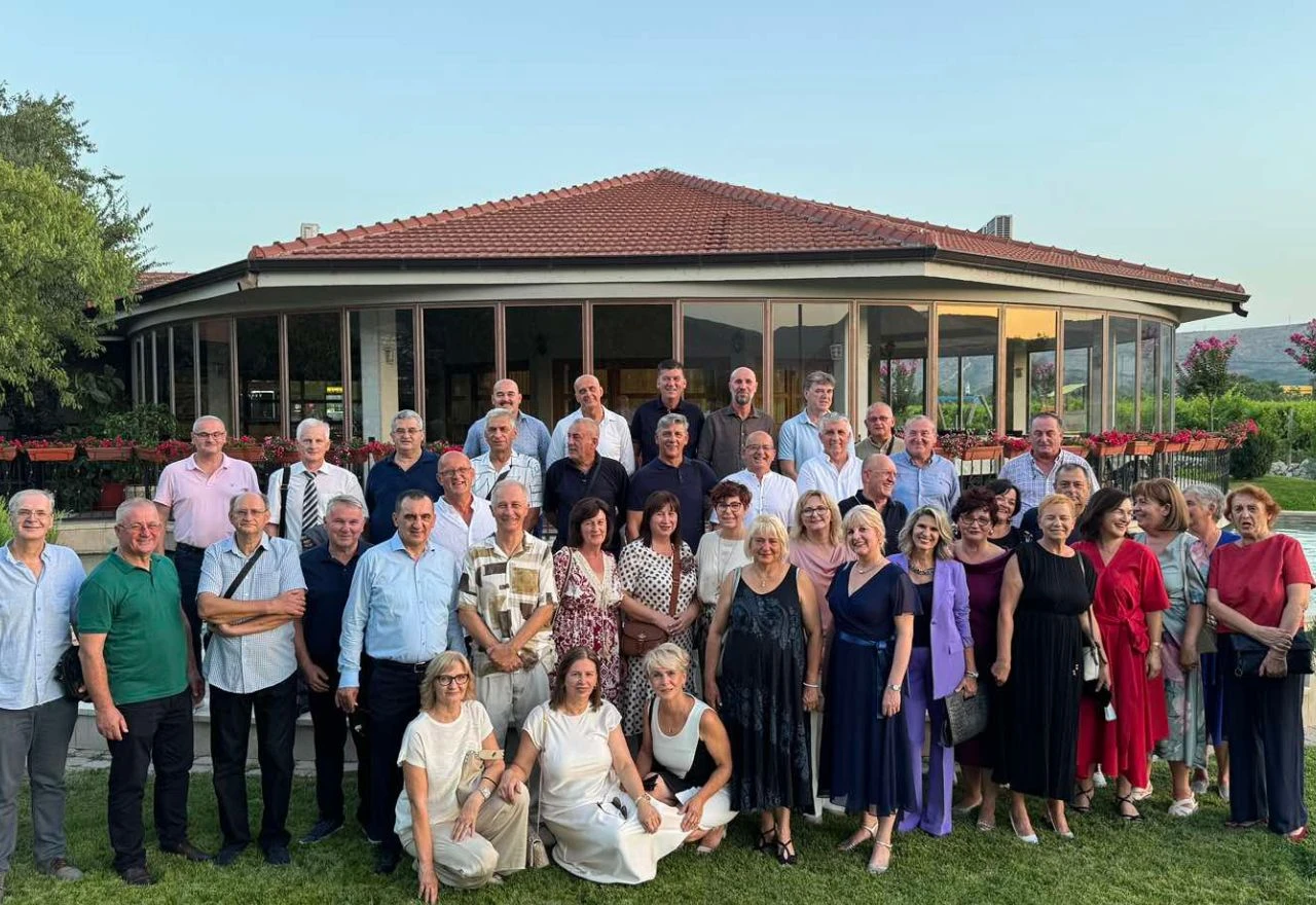 FOTO | Elektromašinski centar u Mostaru proslavio 40 godina mature