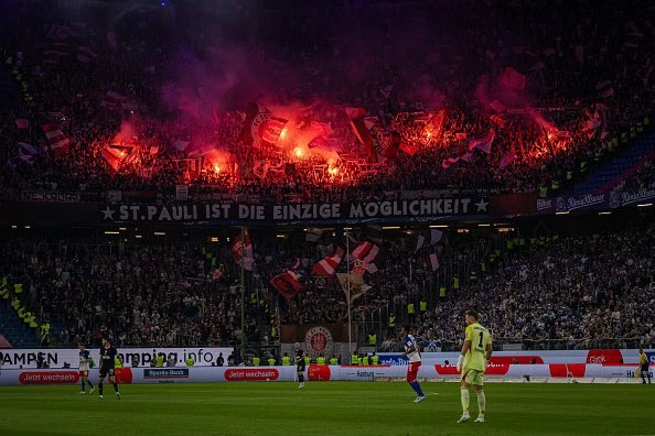 Vasiljev Sankt Pauli slavio u gradskom derbiju, HSV i dalje bez pogotka