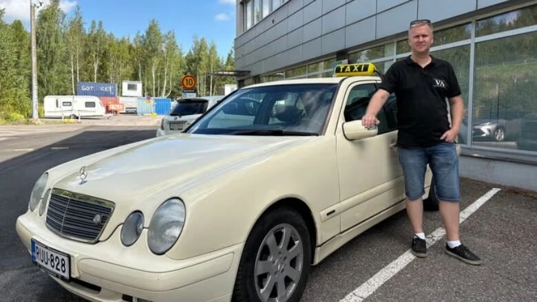Ovaj Mercedes E-klase prešao 2,2 milijuna km i još nije stao