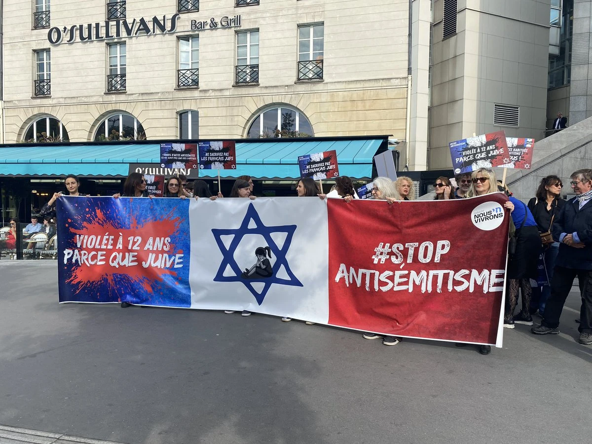 Francuski spomenik žrtvama holokausta oskrnavljen natpisom “Slobodna Gaza”