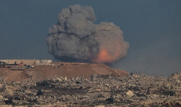 Izrael bombardirao predgrađa Gaze, Netanyahu saziva sigurnosni kabinet