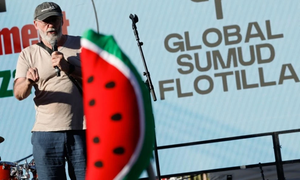 Isplovila flotila brodova s pomoći za Gazu, na njima Greta Thunberg i Liam Cunningham