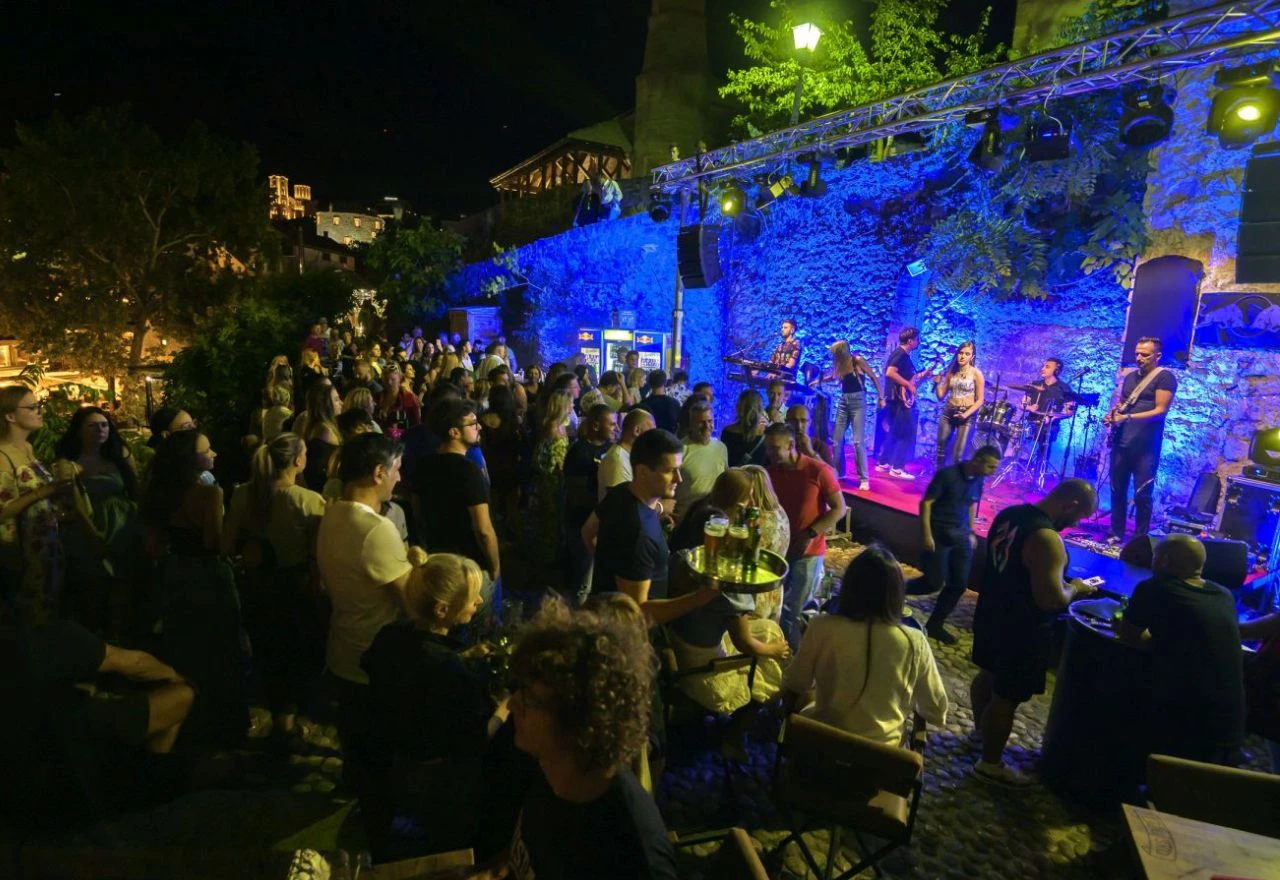 Old Town Street Fest pod ruku s Red Bull Cliff Divingom: Evo što donosi njihov program