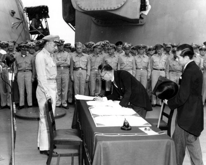 Japan na koljenima: Potpisana formalna predaja na brodu USS Missouri