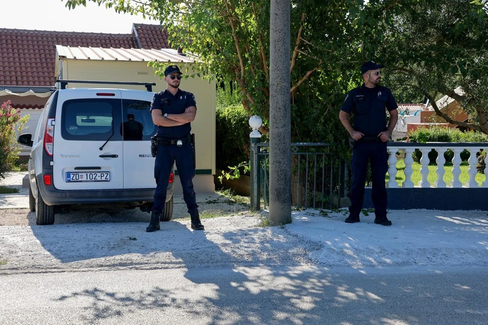 Pucnjava u luksuznom autosalonu kod Zadra: Susjed upucao vlasnika pred djetetom