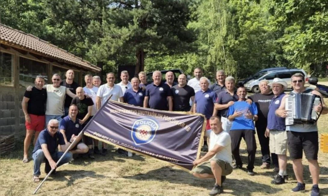 Pripadnik FUP-a pod istragom zbog isticanja zastave MUP-a Herceg-Bosne