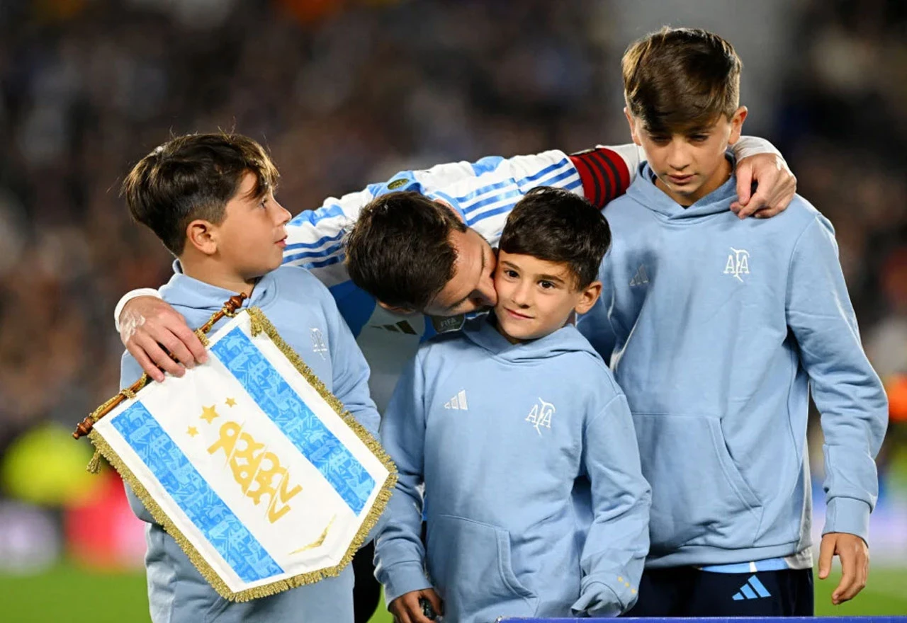 VIDEO | Messi se s dva pogotka emotivno oprostio od domaćih navijača