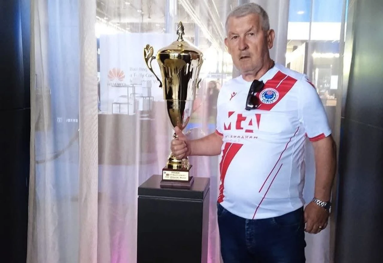 Dedo Bero s tribine: Mostarac čiji je glas postao zaštitni znak tribine pod Bijelim brijegom