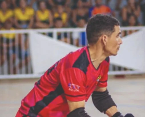 VIDEO: Golman obranio penal i umro