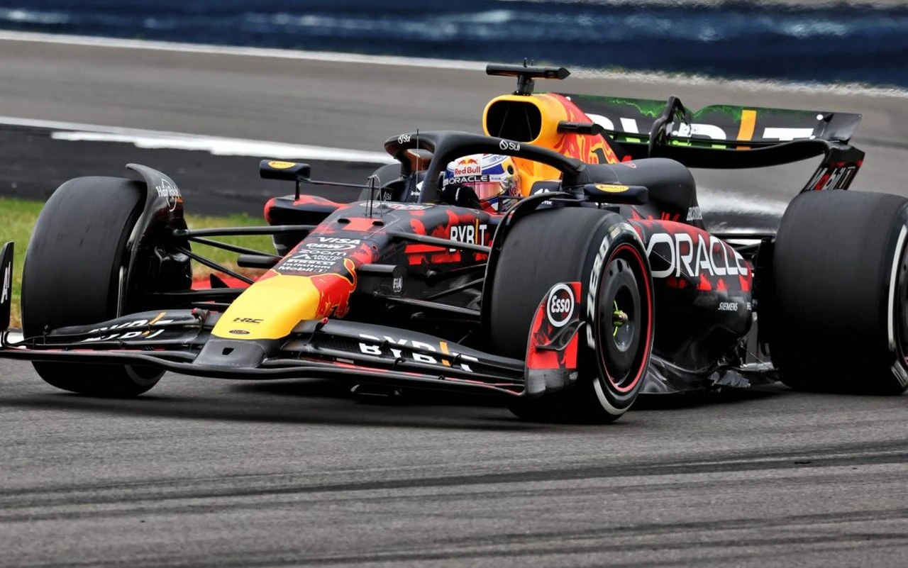 Verstappenu "pole position" ispred McLarenovog dvojca