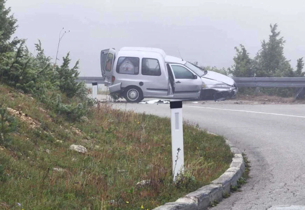 Smrtno stradao dok je postavljao trokut na cestu