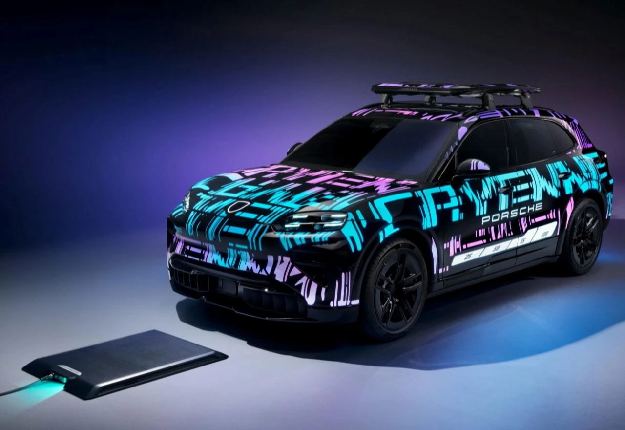 Novi Porsche možete puniti poput mobitela