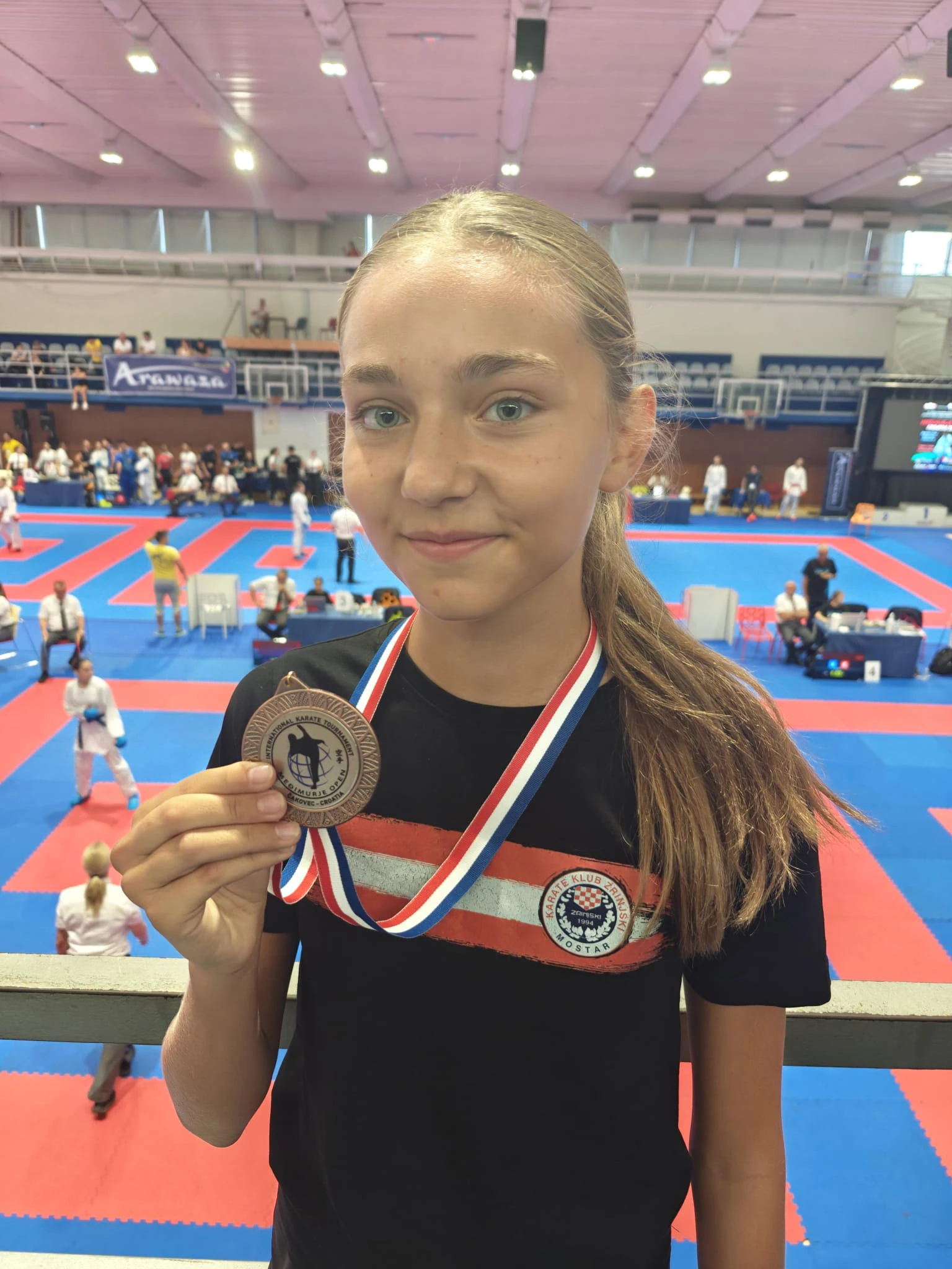 Karate klub Zrinjski otvorio sezonu medaljama, Rezić nastupila u Salzburgu