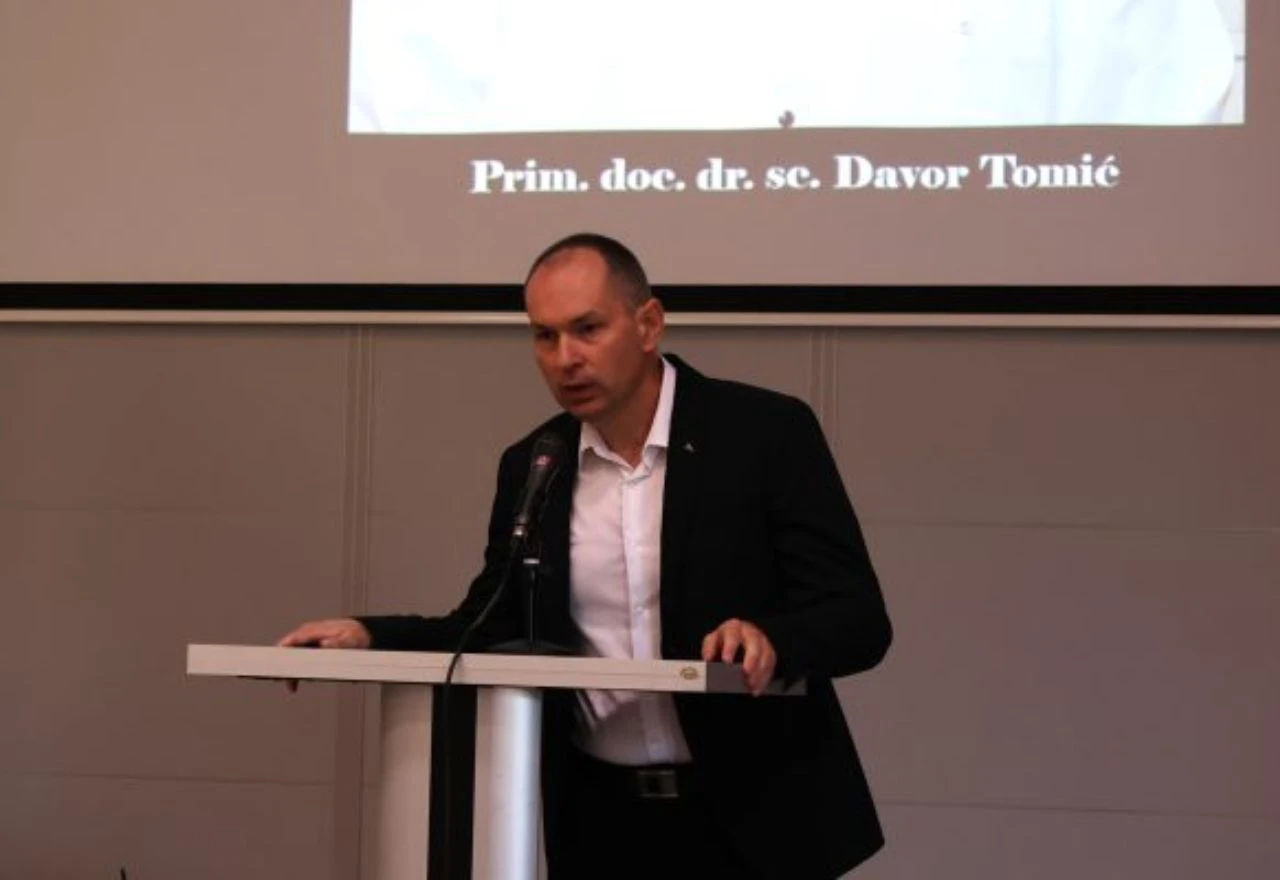 Mostar se oprostio od uglednog urologa dr. Davora Tomića