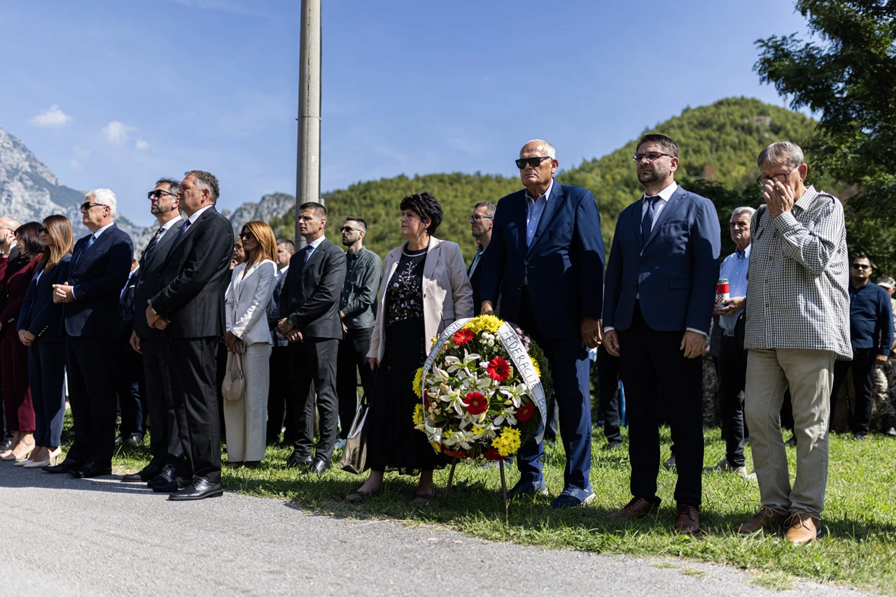 Obilježavanje 32. obljetnice zločina u Grabovici