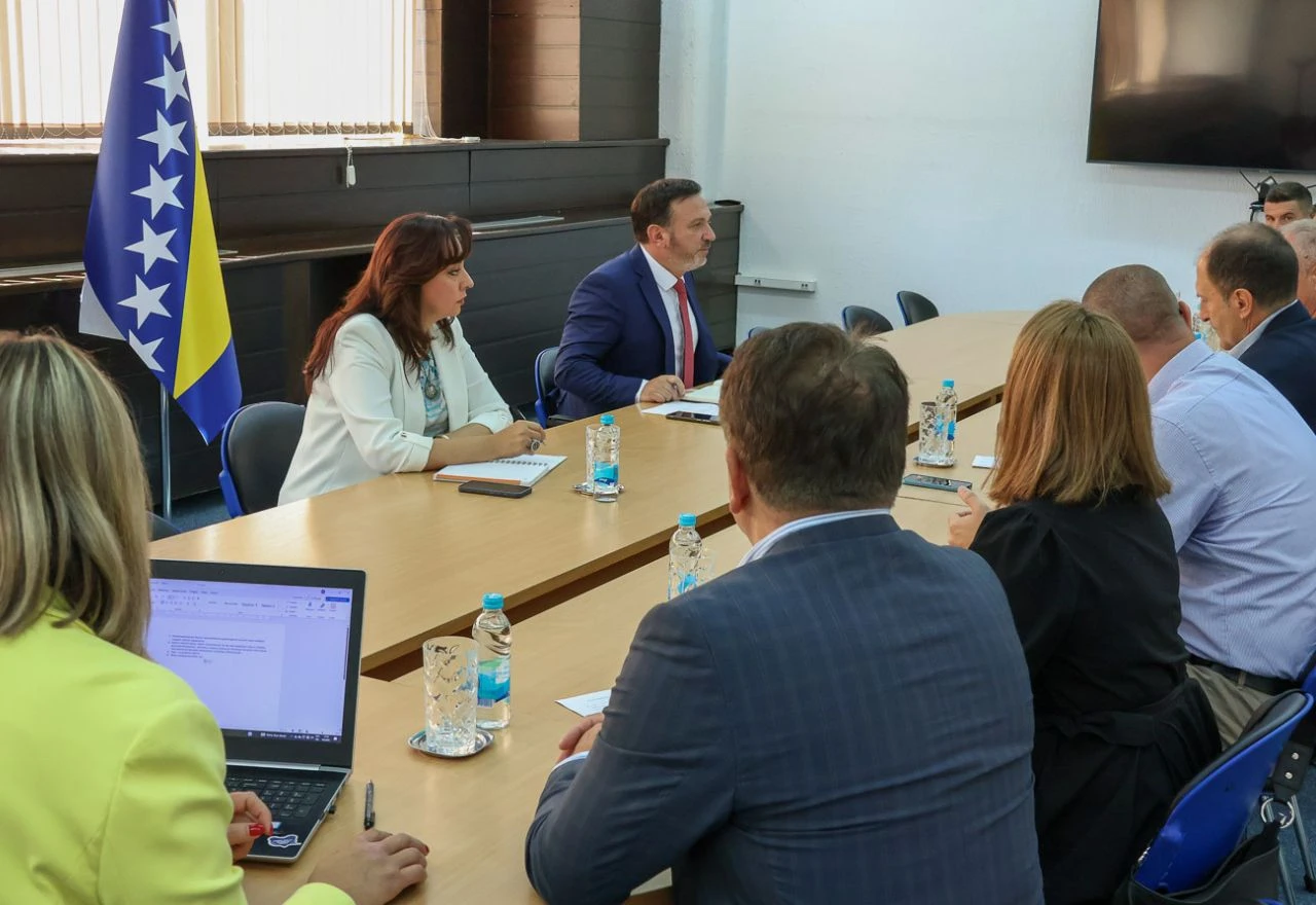 Ministar trgovine održao sastanak: Kontrole cijena bila je ključna tema