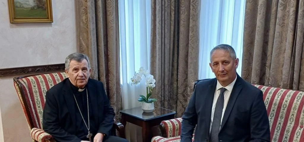 Sastanak Galića i biskupa Vukšića: Suradnja Ministarstva obrane BiH i Vojnog ordinarijata