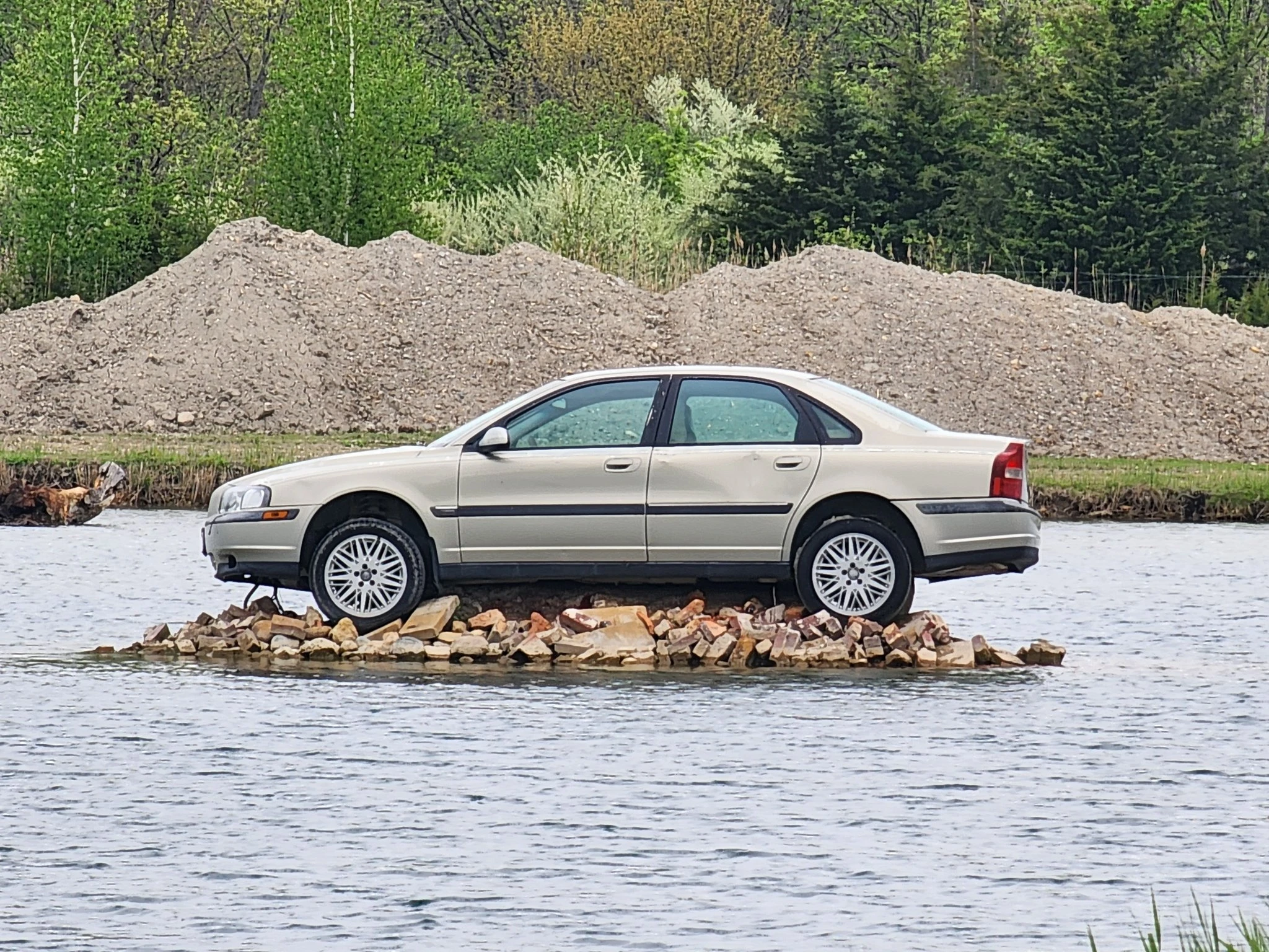 Volvo otok u Illinoisu: Kako je jedan S80 postao turistička atrakcija