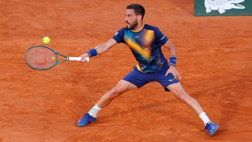 Džumhur spasio deset set lopti, Fatić ispustio tri, sve je otvoreno