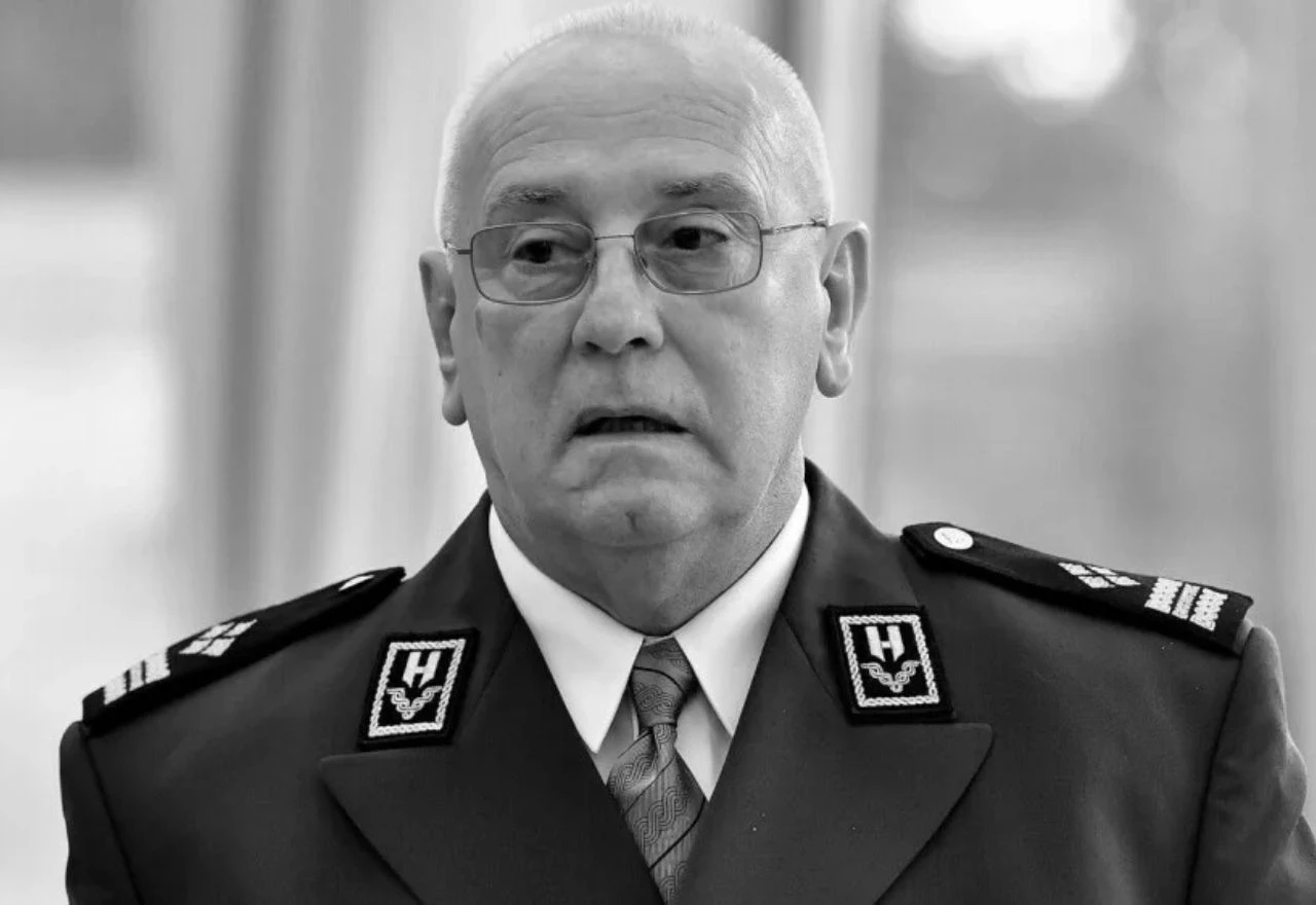 Umro je general Ante Roso