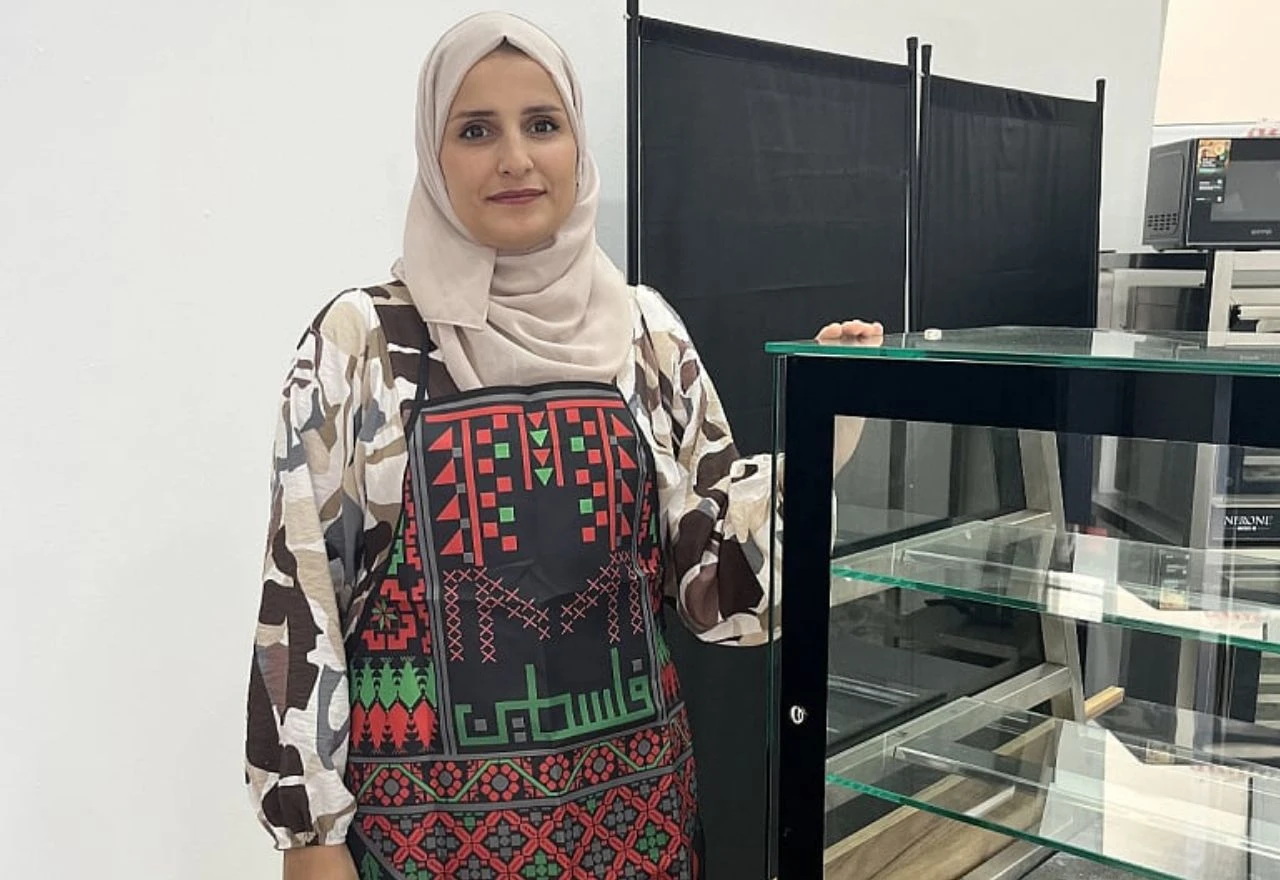 Palestinska obitelj Rajab otvara prodavaonicu kolača u Mostaru