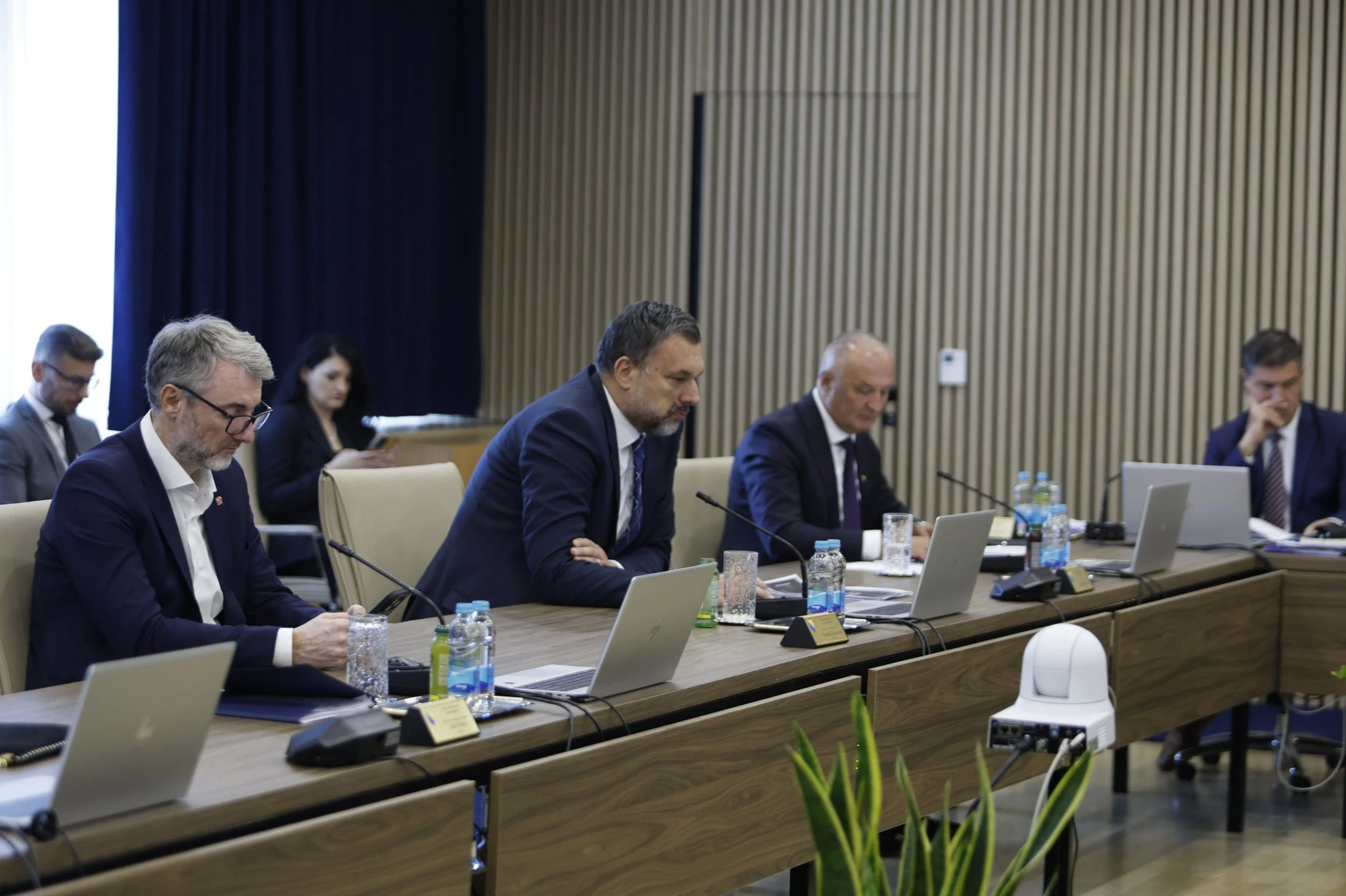 SNSD srušio Plan rasta, Trojka zaustavila imenovanje u SIPA-i