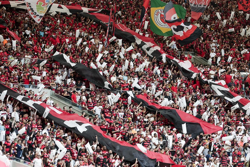 Na Maracani 71.977 gledatelja, Flamengo zabio u 15 sekundi utakmice