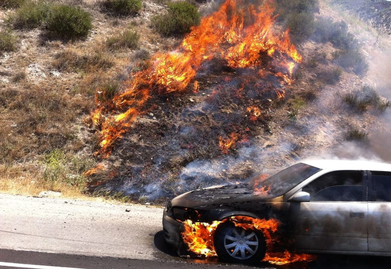 U Ljubuškom u potpunosti izgorio automobil