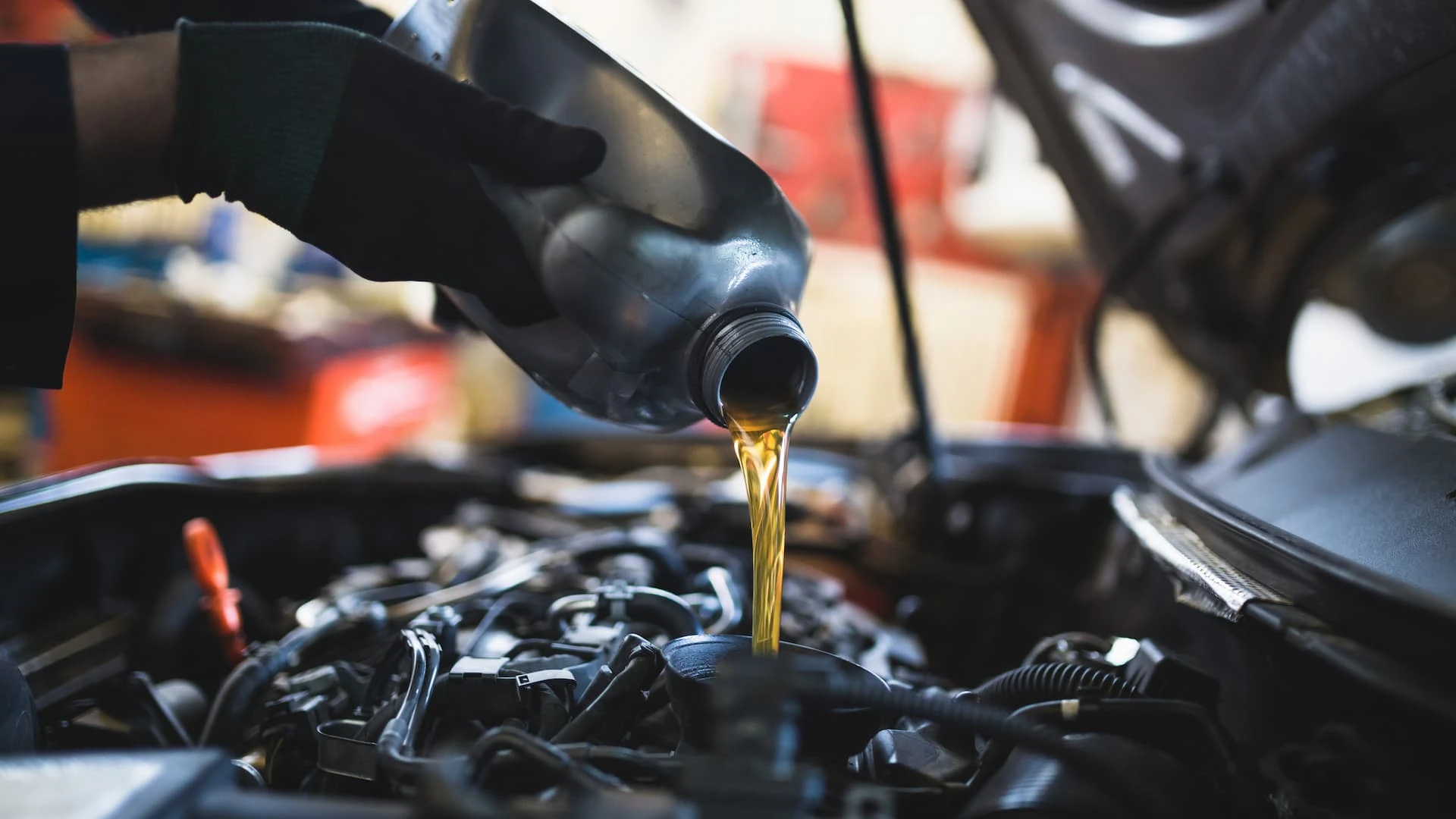 Tekućine koje automobilu život znače: Evo što trebate znati