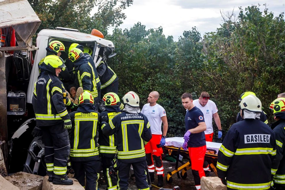 U mjestu Sveti Anton kod Kopra danas se dogodila teška prometna nesreća