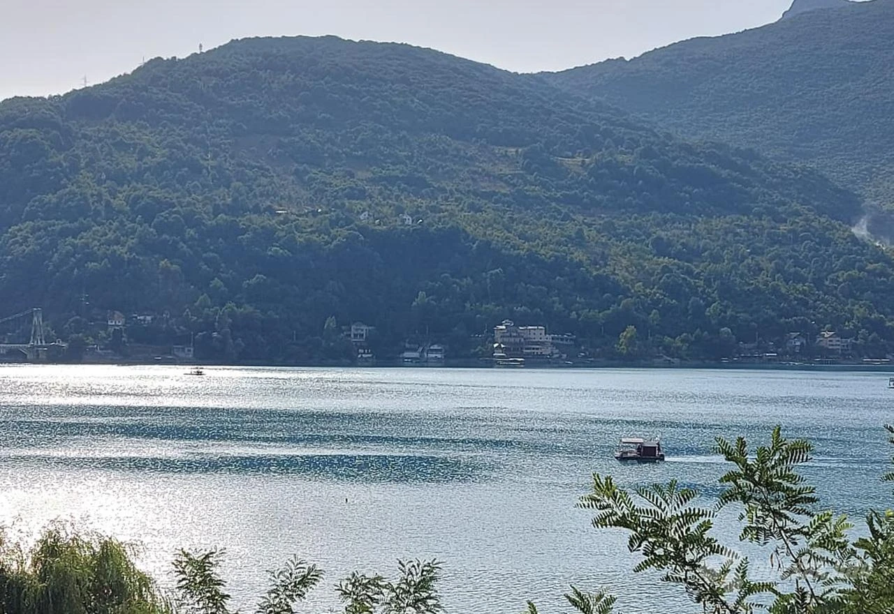 Obavljena obdukcija: Poznat uzrok smrti i identitet osobe pronađene u Jablaničkom jezeru