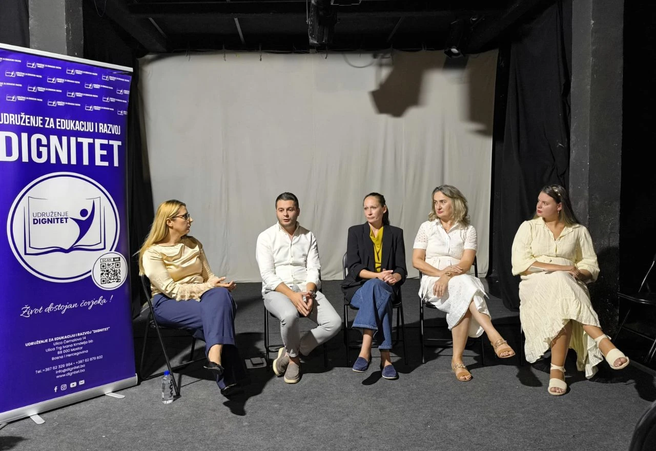 Mostar: Predstava "Aktivizam pod zvijezdama" obilježila Dan demokracije