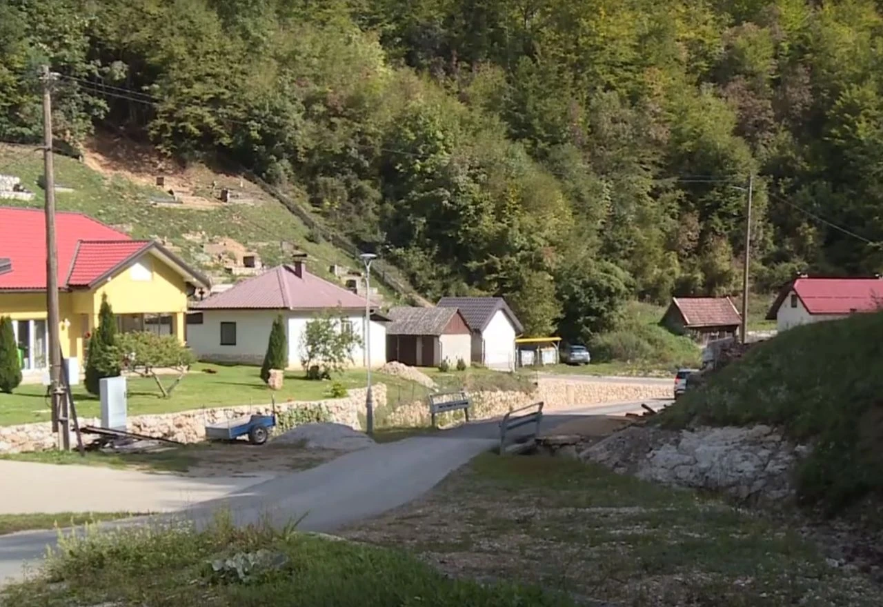 VIDEO | Godinu dana od poplava u Kreševu: Većina štete sanirana