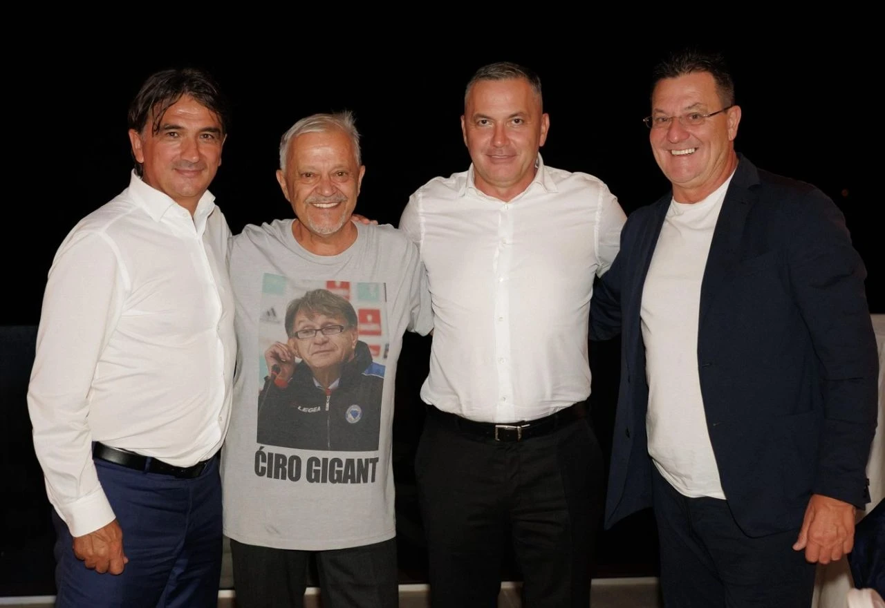 Bh glumac pozirao sa Zlatkom Dalićem u ''Ćiro gigant'' majici