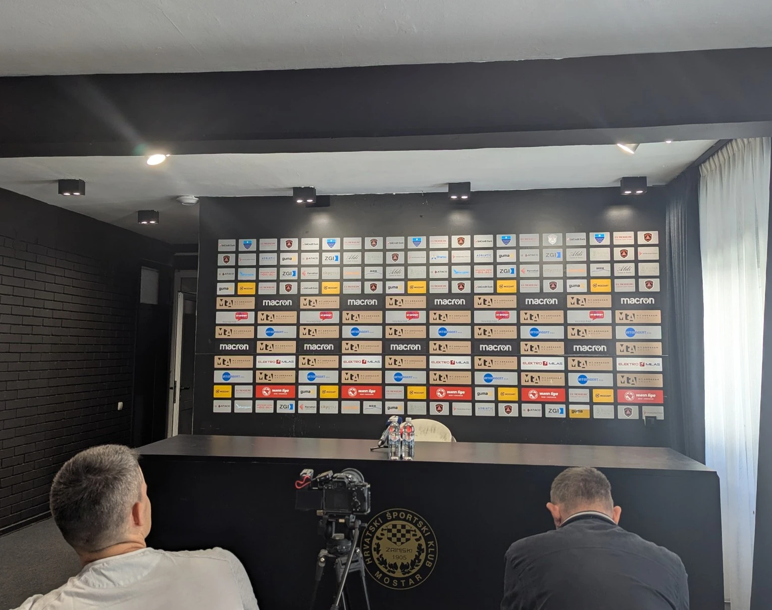 Gospodine Štimac, biste li i u Hajduku to smjeli raditi?