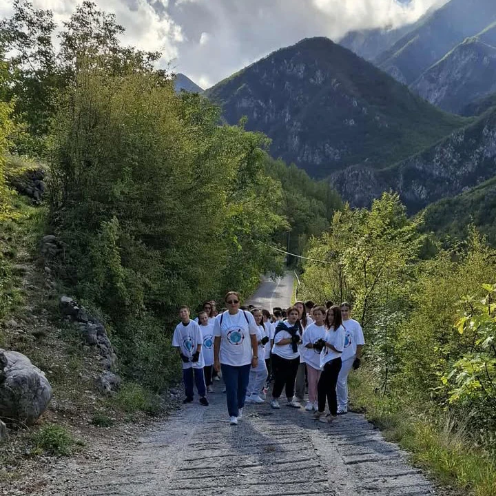 Djeca iz Drežnice čistila Čvrsnicu: Pogledajte kako su obilježili Međunarodni dan čistih planina!